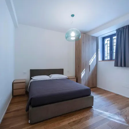 Domus Regina 3*