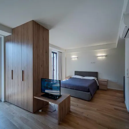 Domus Regina 3*